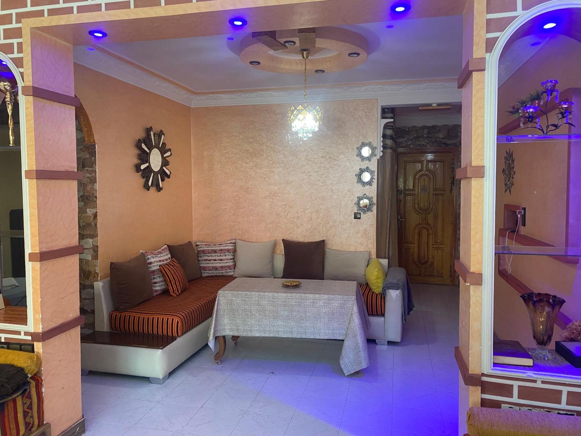 Nice House In Best Place At タンジェ エクステリア 写真